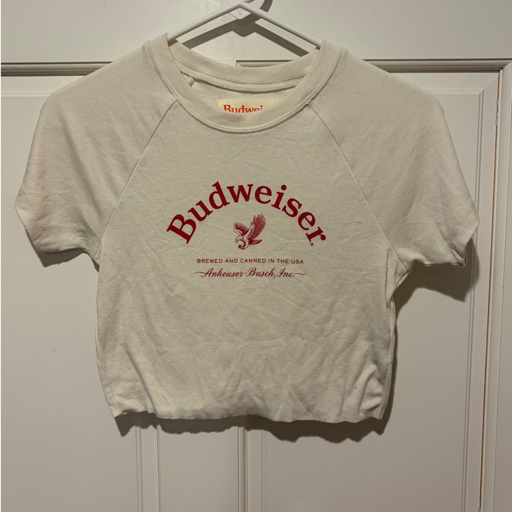 PacSun Budweiser Graphic Crop Top Cream Red Raglan Short Sleeve Shirt Medium